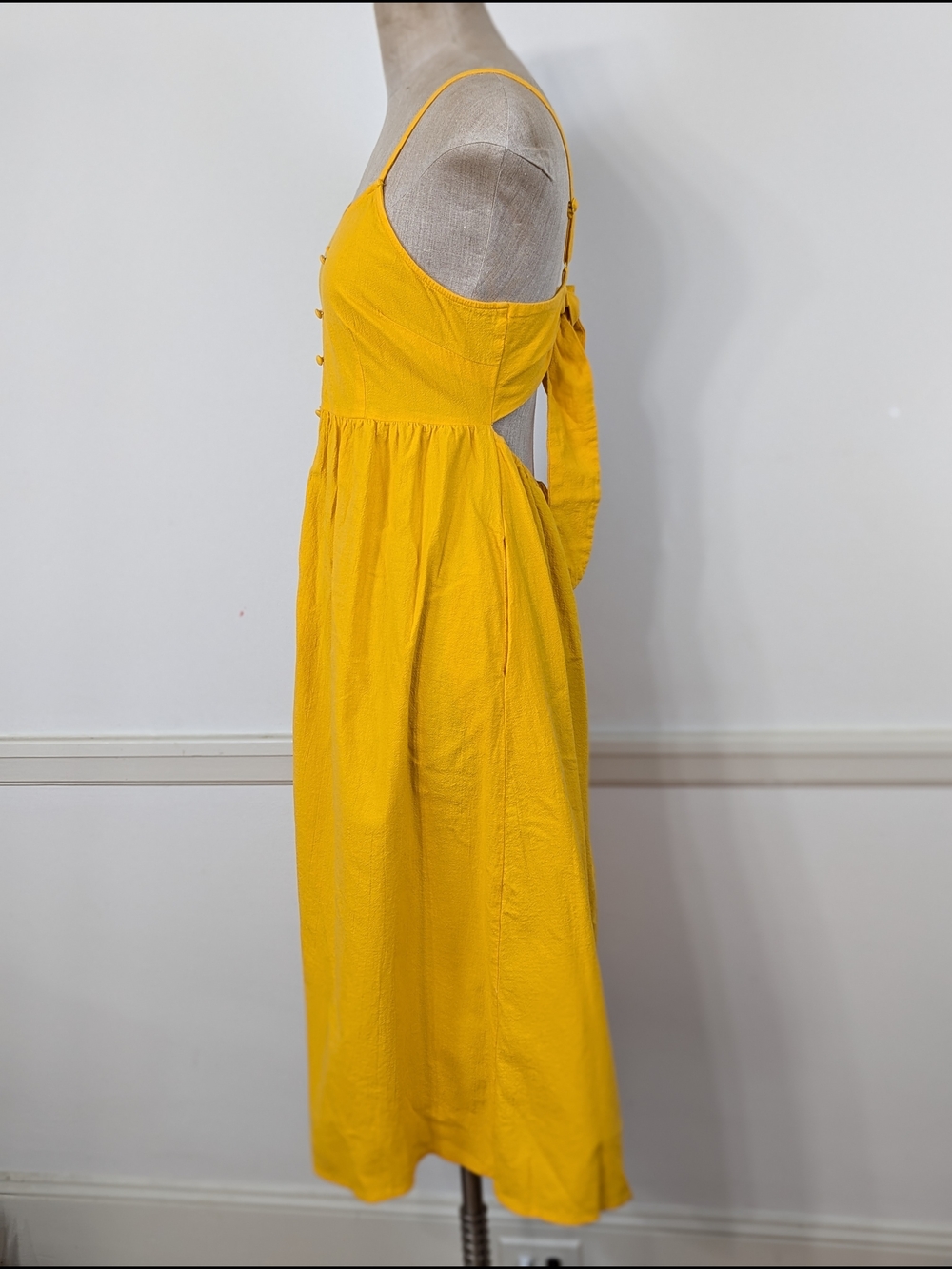 Universal Thread Bright Yellow Sundress Open Tie Back 100% Cotton With Pockets - Picture 3 of 12